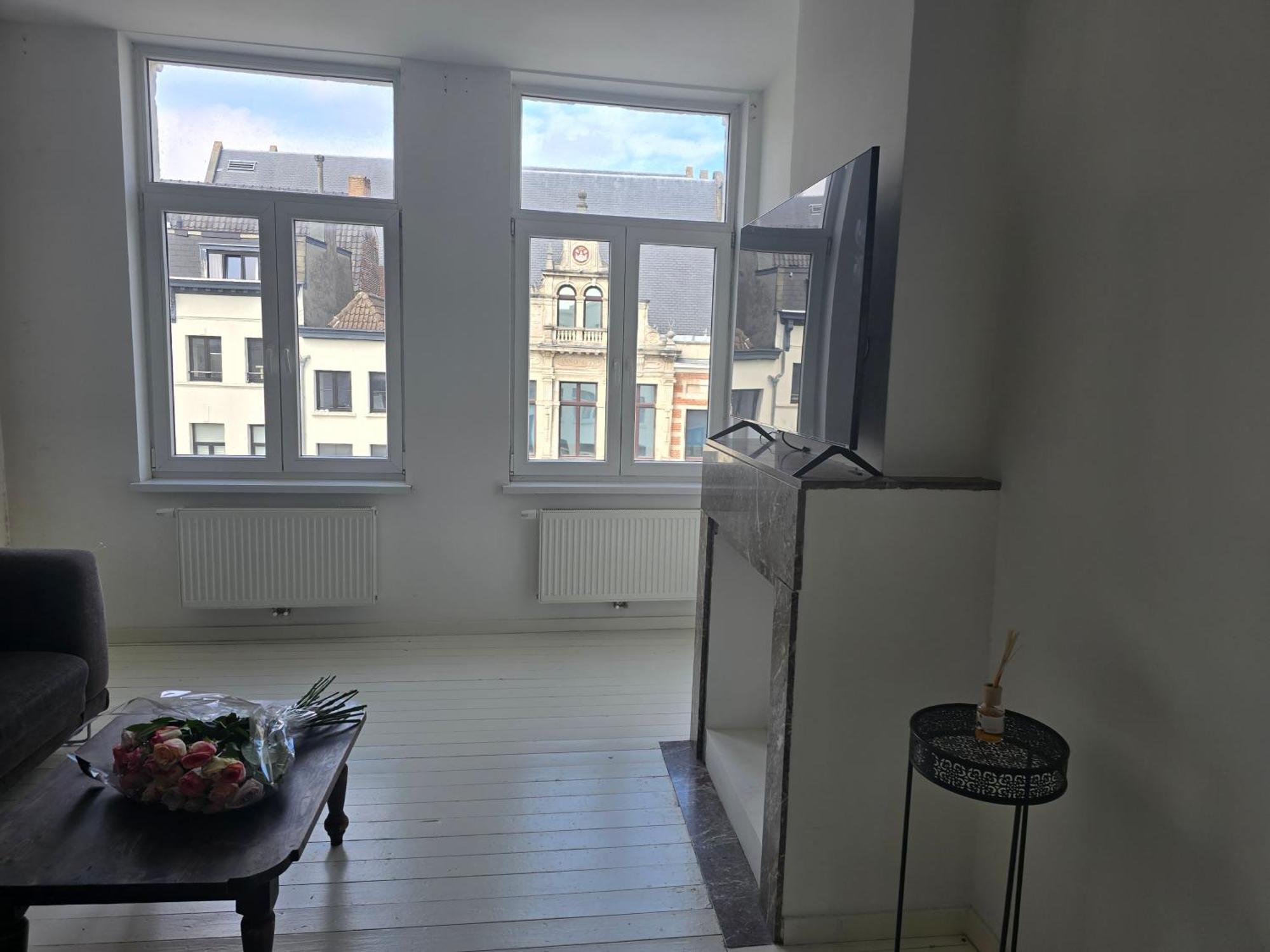 Living History - Suikernest Aparthotel Antwerp Luaran gambar