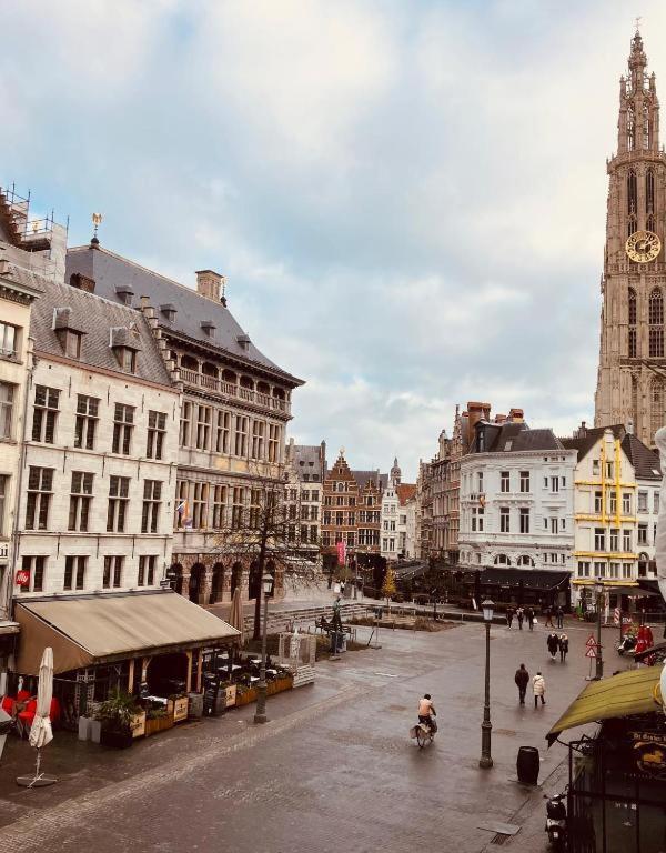 Living History - Suikernest Aparthotel Antwerp Luaran gambar