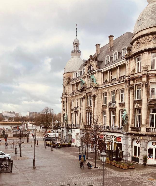 Living History - Suikernest Aparthotel Antwerp Luaran gambar
