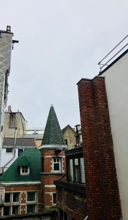 Living History - Suikernest Aparthotel Antwerp Luaran gambar